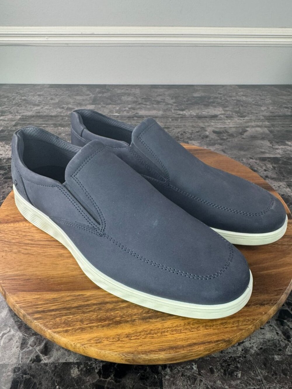 ECCO Men's 11-11.5 S Lite Hybrid Slip-On Casual Preppy Brunch City Comfort